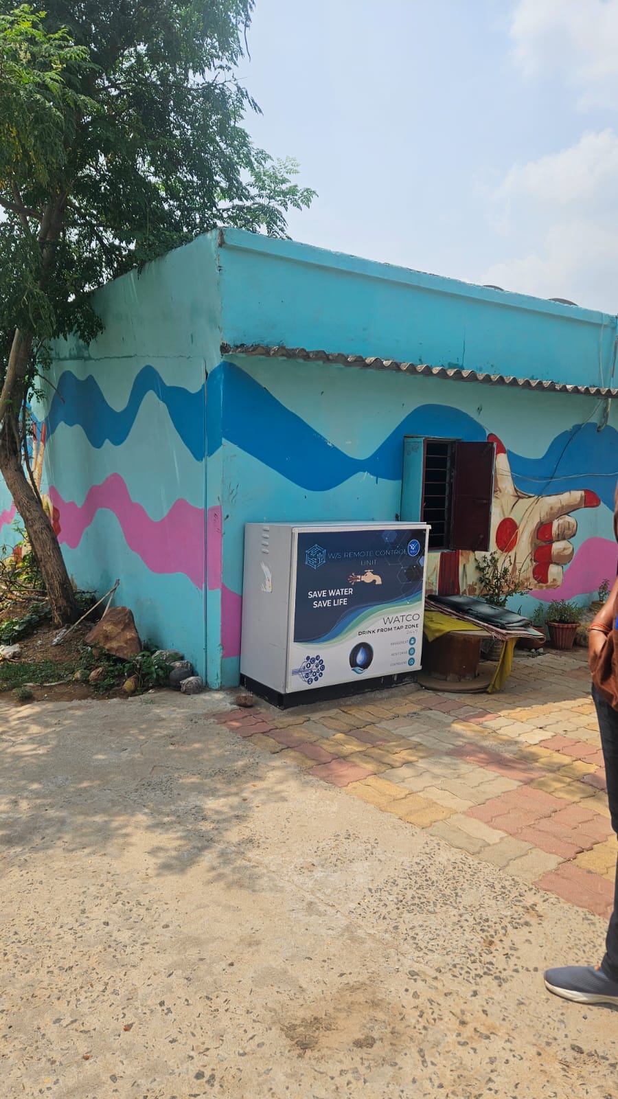 WhatsApp Image 2024-11-08 at 08.26.24.jpeg